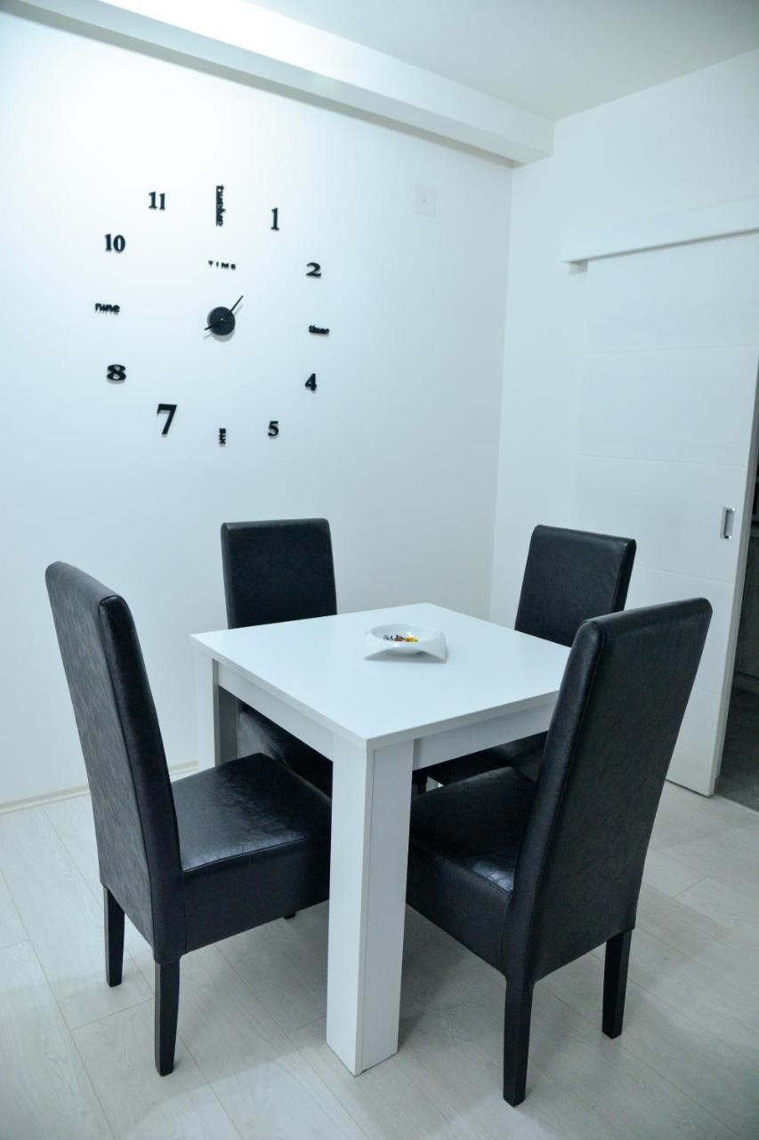 Best Apartments Paracin Luaran gambar